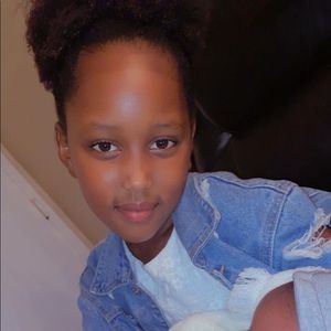 Meet your Posher, Gakwerere